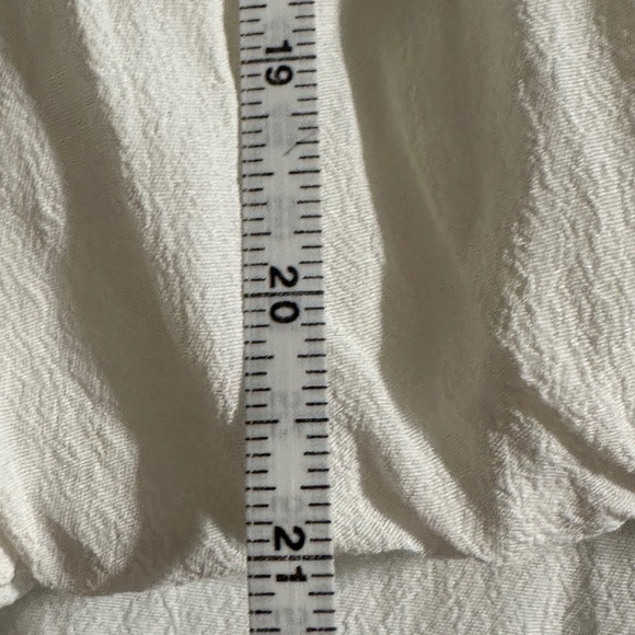 Lovers & Friends blouse. - Picture 6 of 7